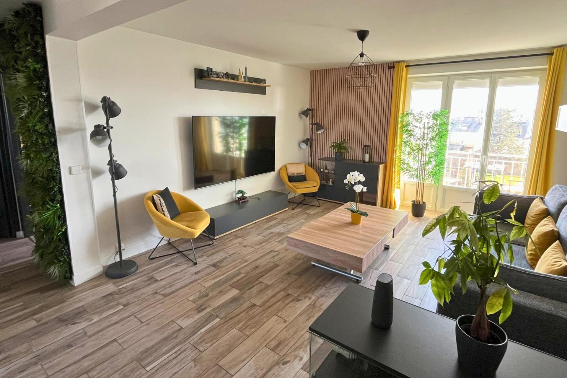 - Appartement *