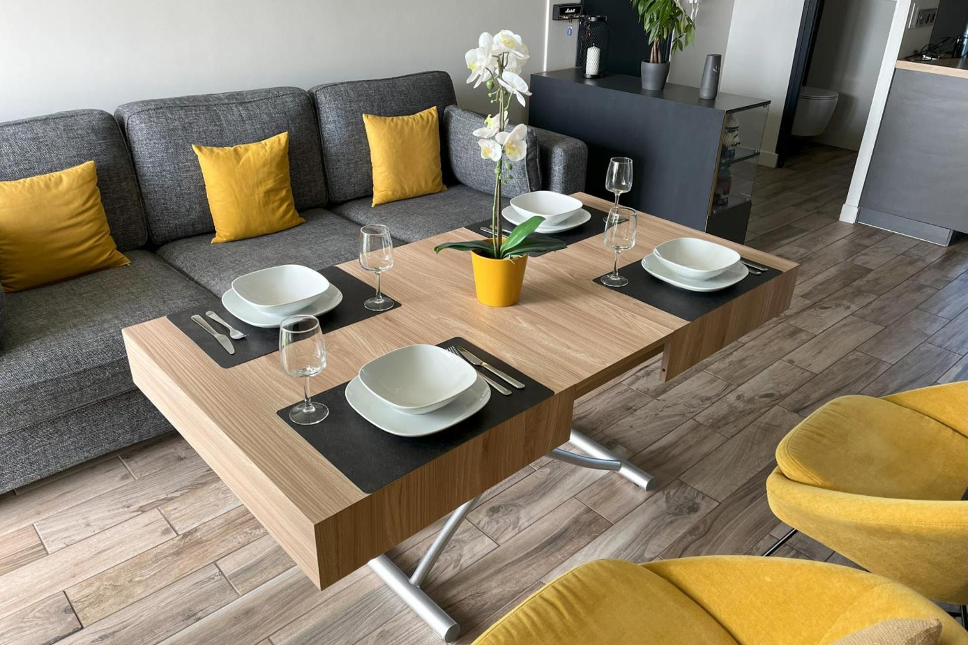 Appartement - *